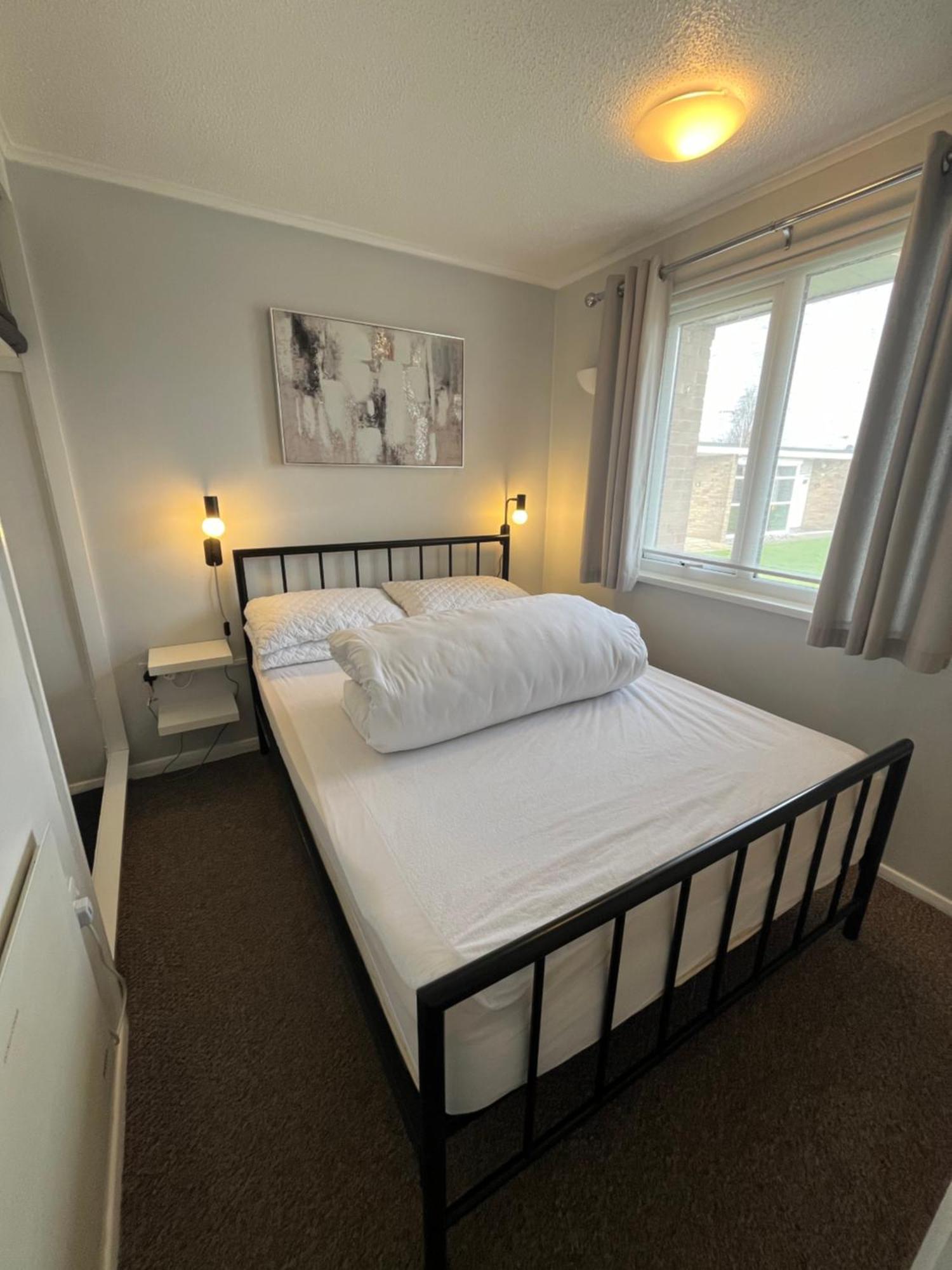 Beachcomber, Sunbeach, Scratby - Two Bed Chalet, Sleeps 4, Free Wi-Fi, Free Club Passes, Free Swimming And Pet Friendly Exterior foto